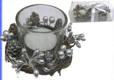 Set of 2 Glasses Decorated with Pine Cones and Silver Baubles